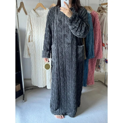 ComfaLuxe™ Plush Fleece Robe – Ultra Soft, Oversized Fleece Pajamas for Women